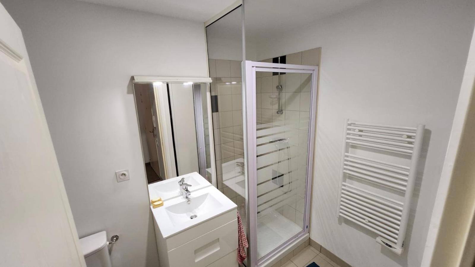 Charmant Appart Studio 30M2 Avec Terrasse 10M2 Vieux Port - Panier - Host Elite Marsiglia Esterno foto